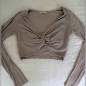 Elegant Twist-Front Ribbed Top